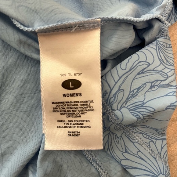 [L] Columbia Titanium Gray Blue Short Cap Sleeve Floral T-Shirt NWOT - Picture 8 of 8